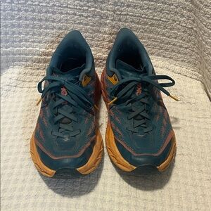 Hoka Athletic Shoes speedgoat 5